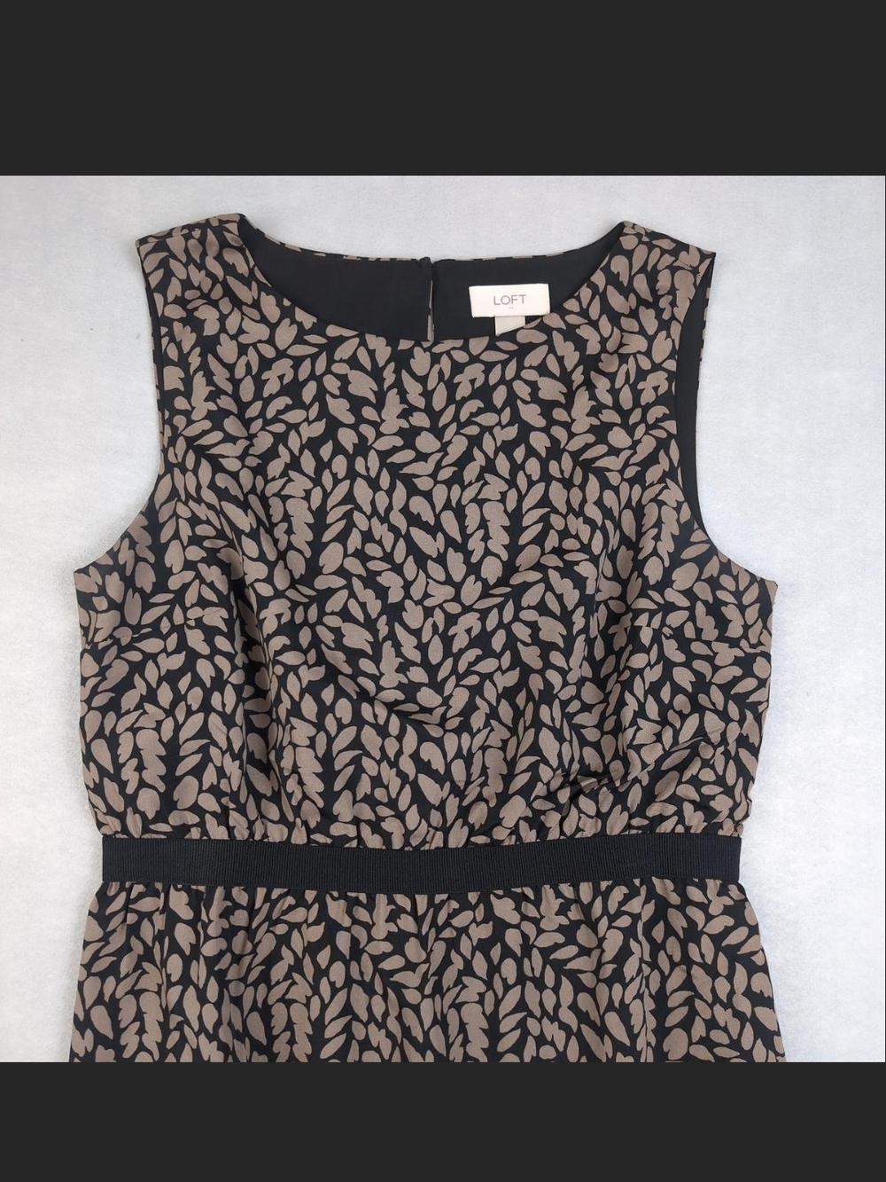 LOFT Black and Taupe Leaf-Print Sleeveless Dress with Defined Waist